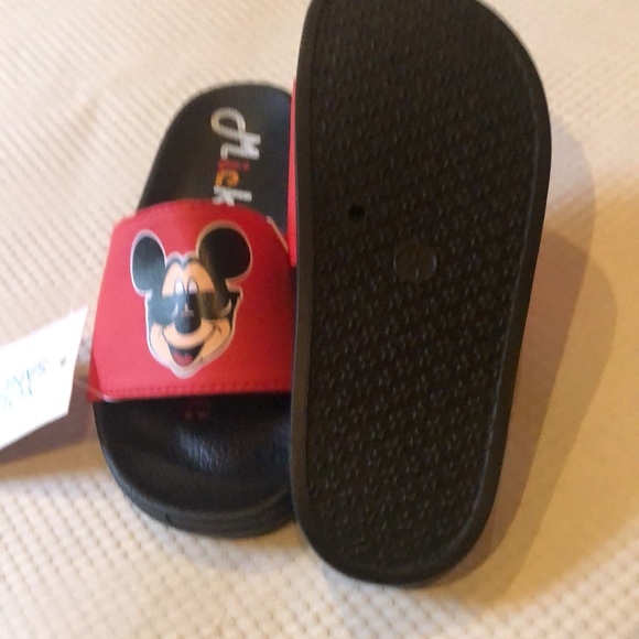Sandals boy new size 13/1M Mickey Mouse Disney slip ones - Picture 2 of 3